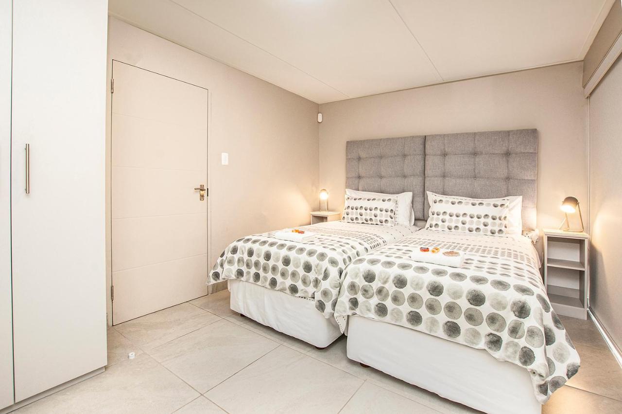 Ferienwohnung The Guinea Fowl Reebok Exterior foto